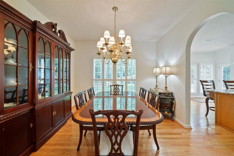 8516 Swarthmore Dr, Raleigh, NC 27615