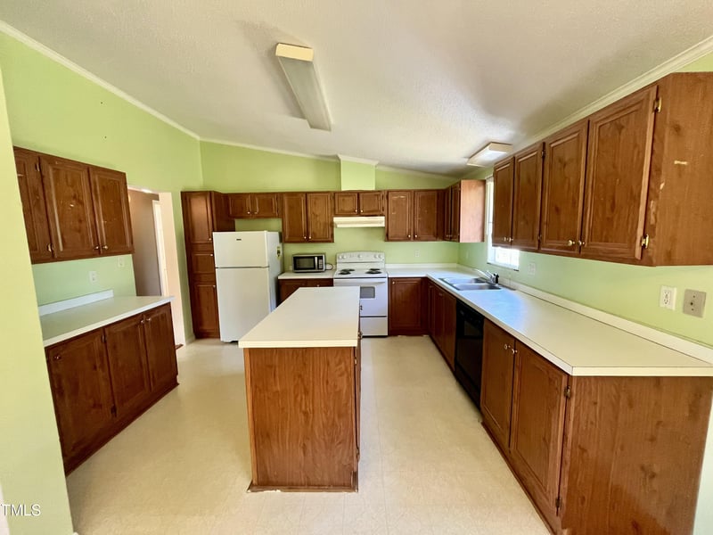 8516 Wayfair Ct, Fuquay Varina, NC 27526