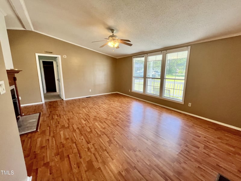 8516 Wayfair Ct, Fuquay Varina, NC 27526
