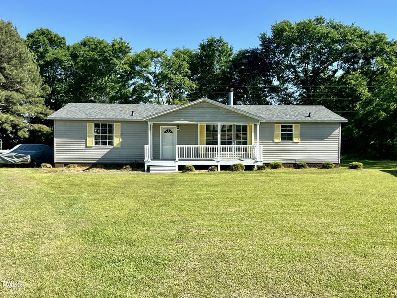 8516 Wayfair Ct, Fuquay Varina, NC 27526
