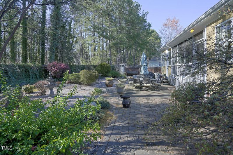 8517 Battery Crest Ln, Wake Forest, NC 27587