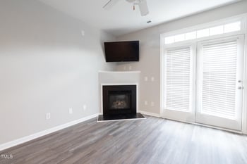 8518 Arboles Ct, Raleigh, NC 27613