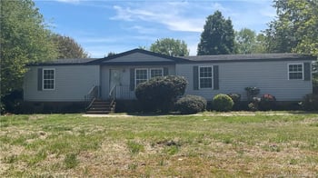 8518 Candlebrush Dr, Linden, NC 28356