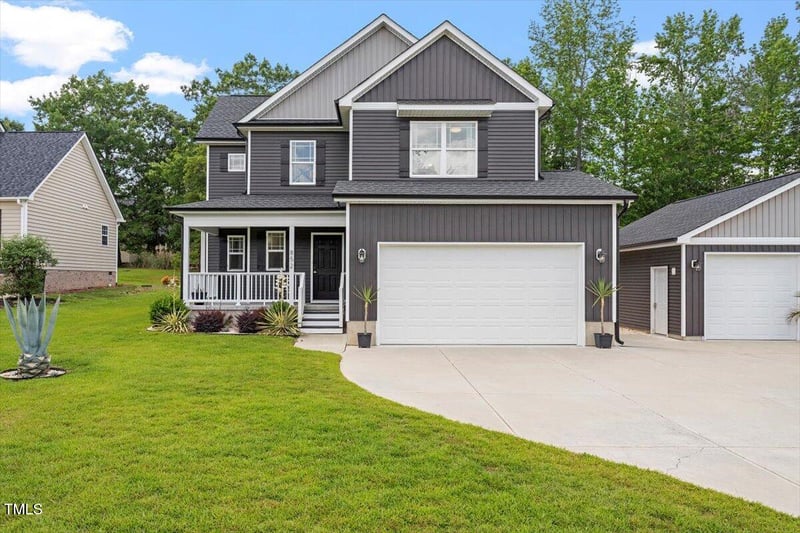 852 Cokesbury Park Ln, Fuquay Varina, NC 27526