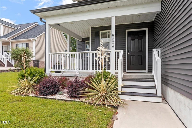 852 Cokesbury Park Ln, Fuquay Varina, NC 27526
