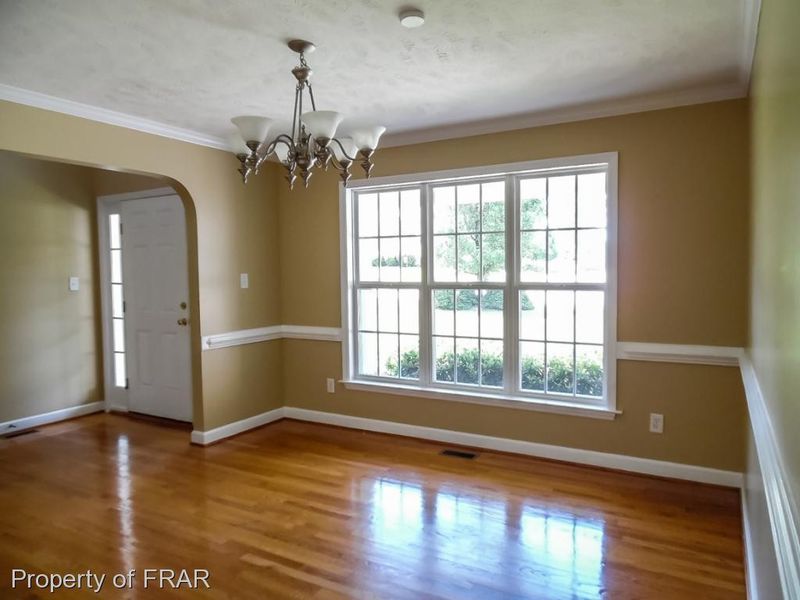852 Dalmore Dr, Fayetteville, NC 28311
