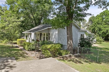 852 Ridge Rd, Fayetteville, NC 28311