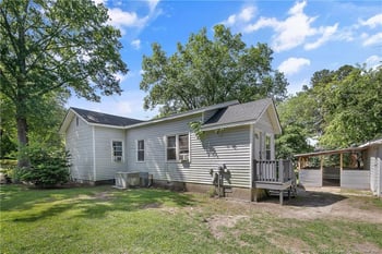 852 Ridge Rd, Fayetteville, NC 28311