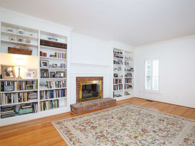 8520 Caldbeck Dr, Raleigh, NC 27615