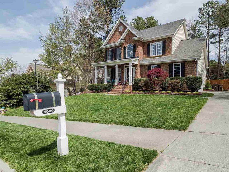 8520 Parlange Woods Ln, Wake Forest, NC 27587