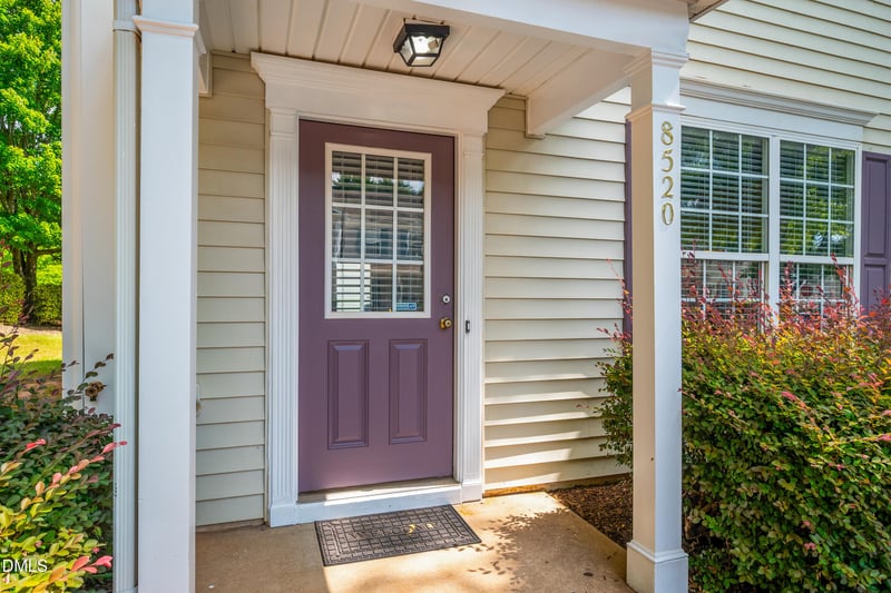 8520 Silhouette Pl, Raleigh, NC 27613