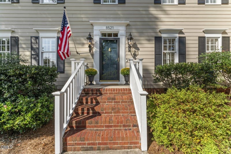 8521 Harbor Dr, Raleigh, NC 27615