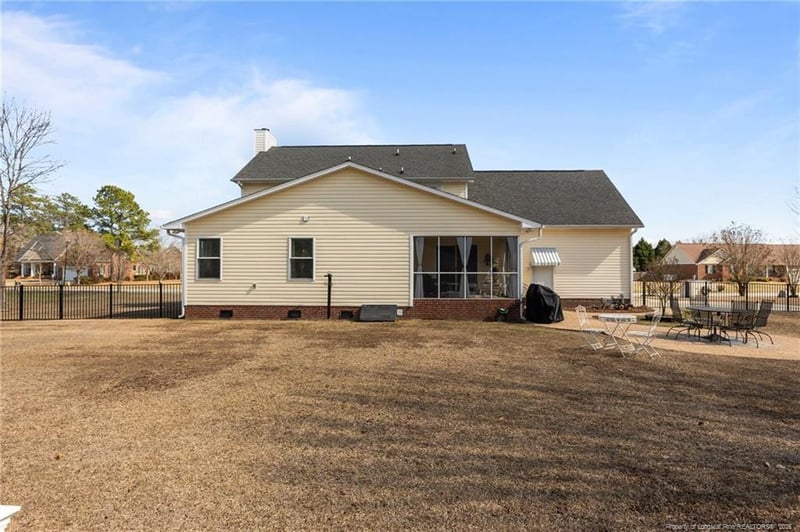 8522 Congressional Ave, Hope Mills, NC 28348