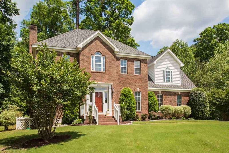 8524 Hampton Chase Ct, Wake Forest, NC 27587