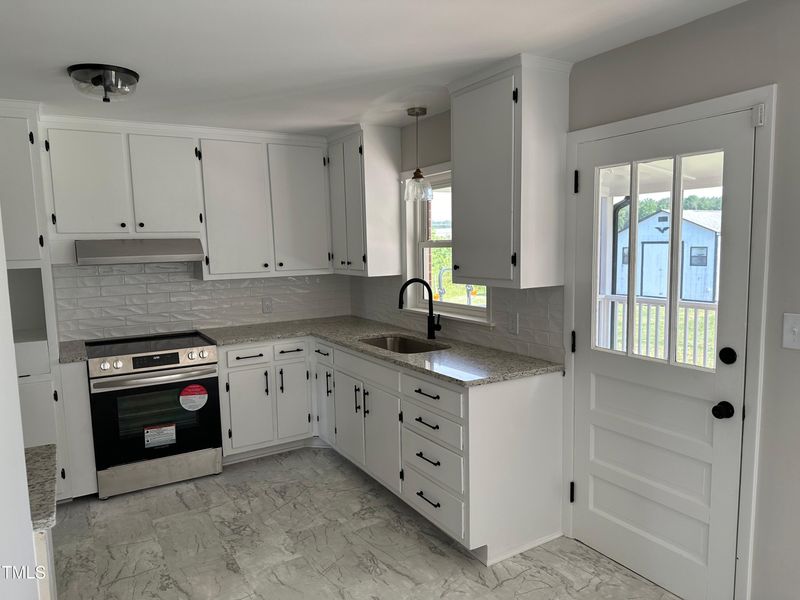 8525 Knightdale Blvd, Knightdale, NC 27545