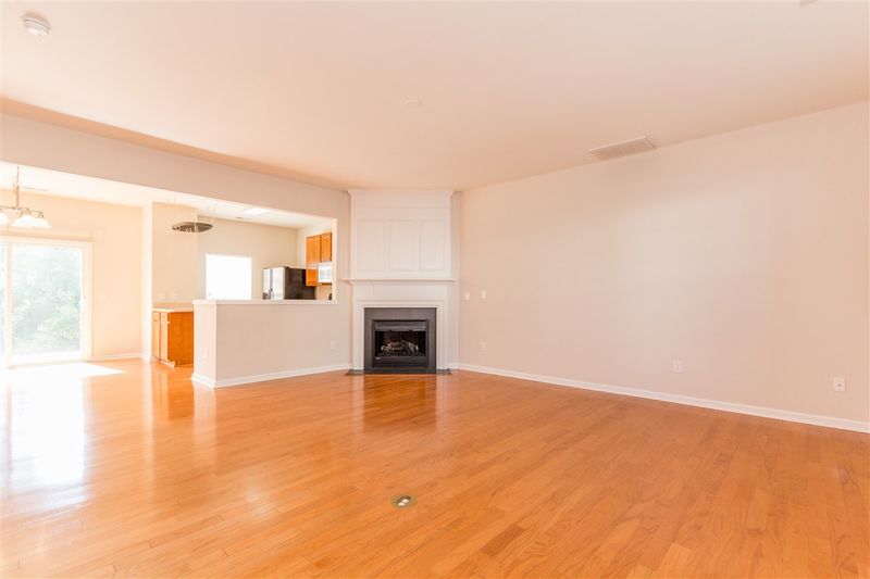 8525 Mount Valley Ln, Raleigh, NC 27613
