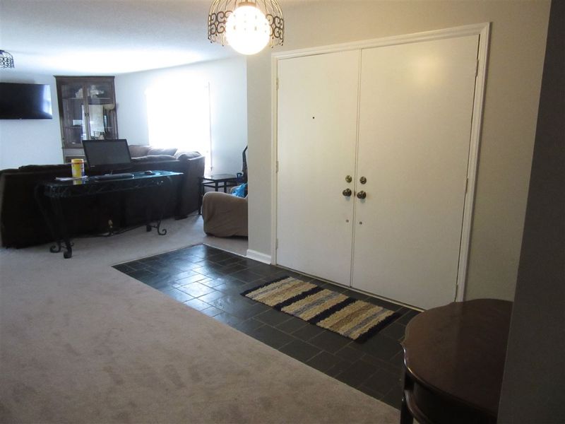 8525 Riley Hill Rd, Zebulon, NC 27597