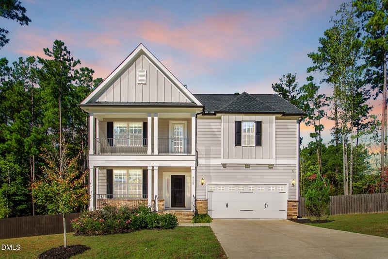 8528 Jordan Meadow Dr, Fuquay Varina, NC 27526