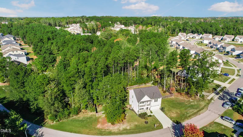 8528 Jordan Meadow Dr, Fuquay Varina, NC 27526