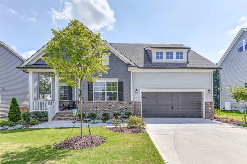 8528 Rosiere Dr, Cary, NC 27518