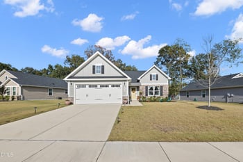 8529 Kenridge Ln, Fuquay Varina, NC 27526