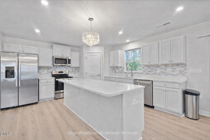 8529 Kenridge Ln, Fuquay Varina, NC 27526