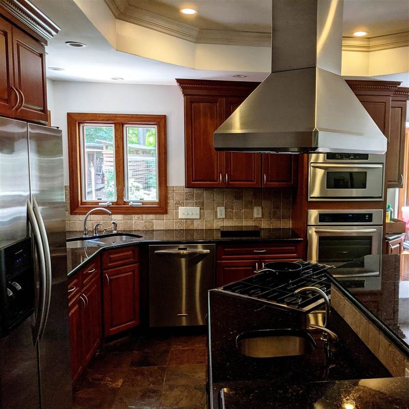 8529 Sawyer Dr, Raleigh, NC 27613