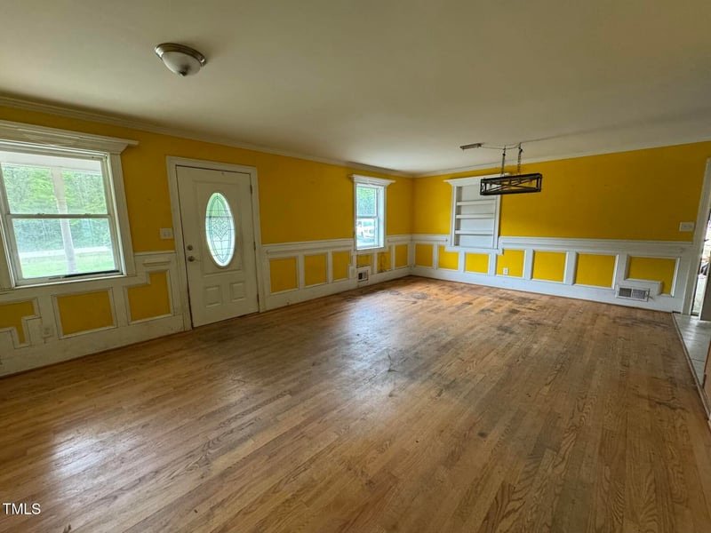 8535 Us 301 Hw, Four Oaks, NC 27524