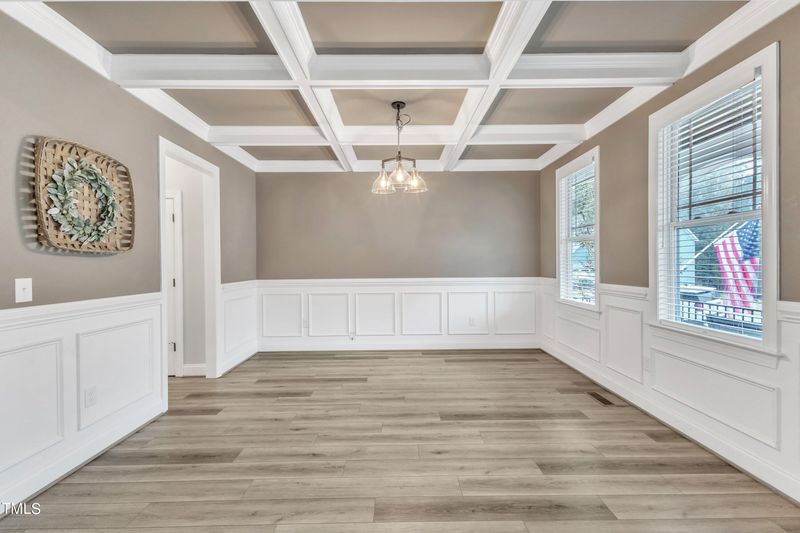 8536 Hurst Dr, Raleigh, NC 27603