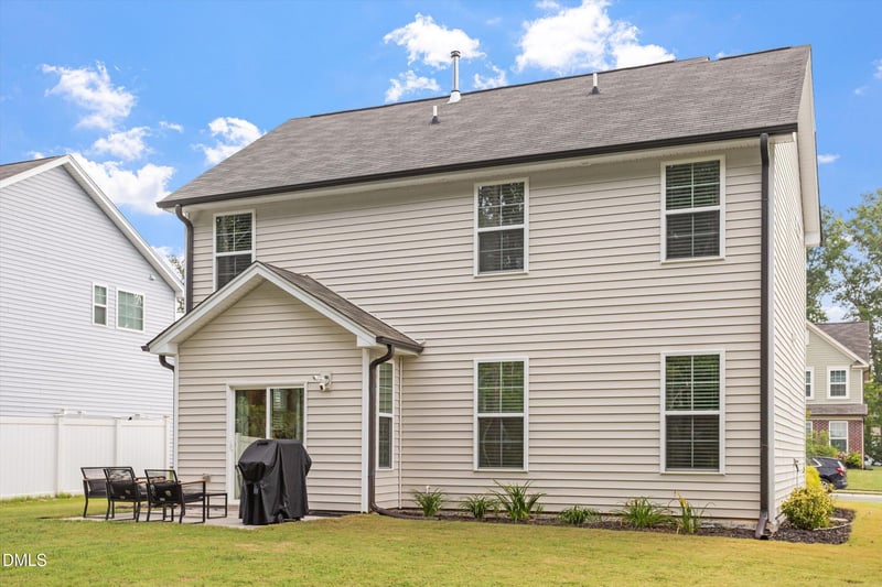 854 Royal Oak Ln, Mebane, NC 27302