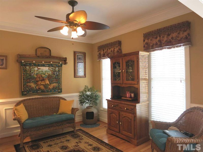 8541 Plimoth Hill Dr, Wake Forest, NC 27587