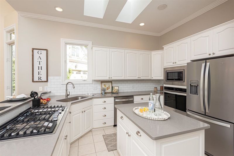 85415 Dudley, Chapel Hill, NC 27517