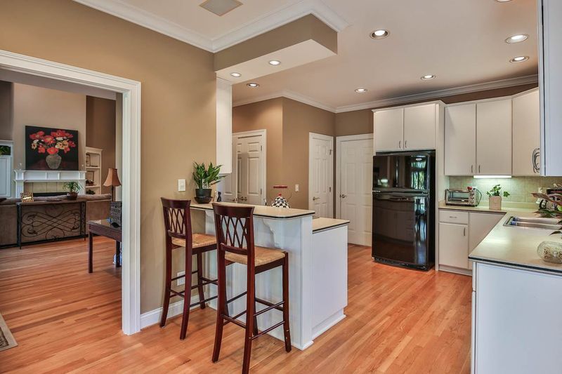 85425 Dudley, Chapel Hill, NC 27517