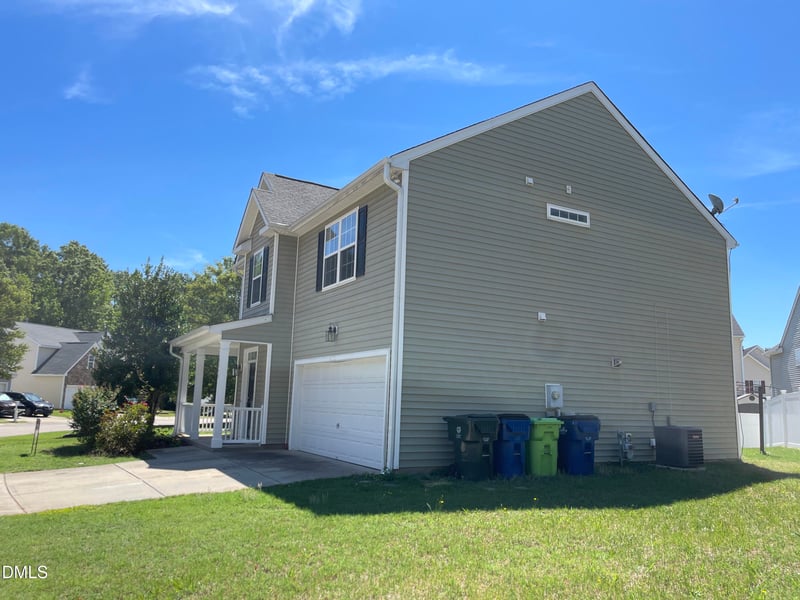 8548 Boysenberry Ln, Raleigh, NC 27616