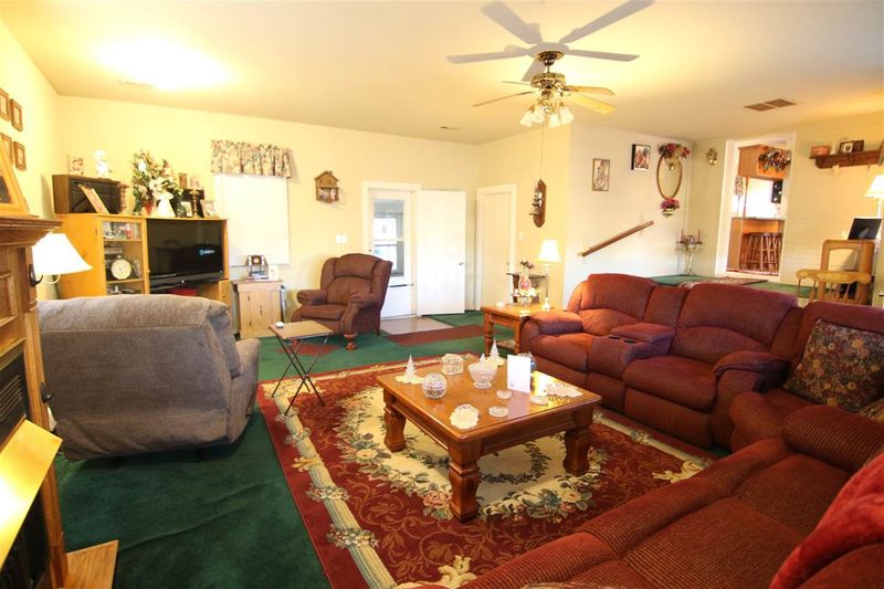 855 Bill Avery Rd, Coats, NC 27521
