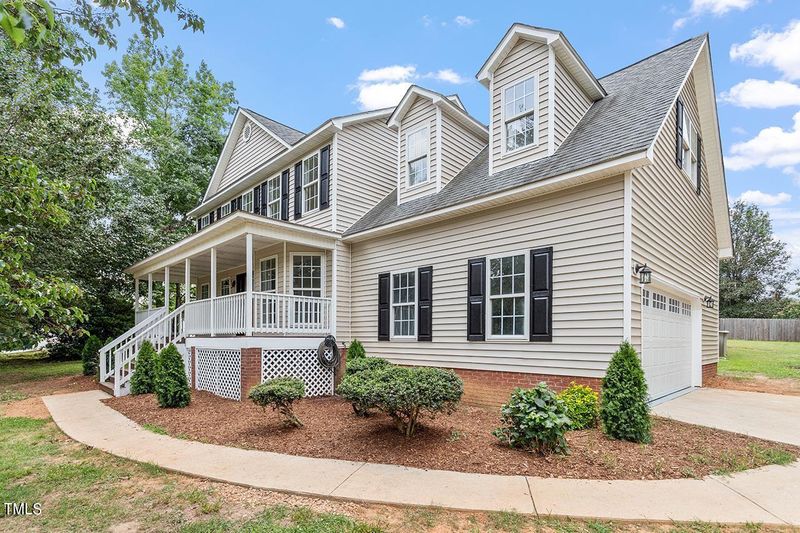 855 Sunrise Dr, Garner, NC 27529
