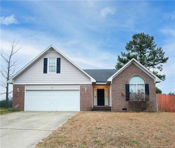 855 Turkey Ridge Dr, Fayetteville, NC 28314