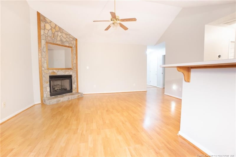 855 Turkey Ridge Dr, Fayetteville, NC 28314