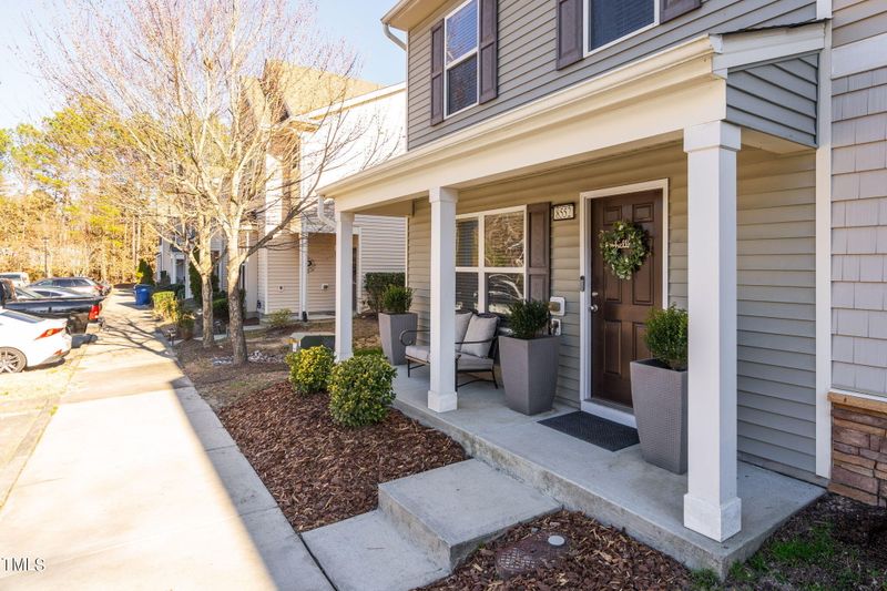 8552 Quarton Dr, Raleigh, NC 27616