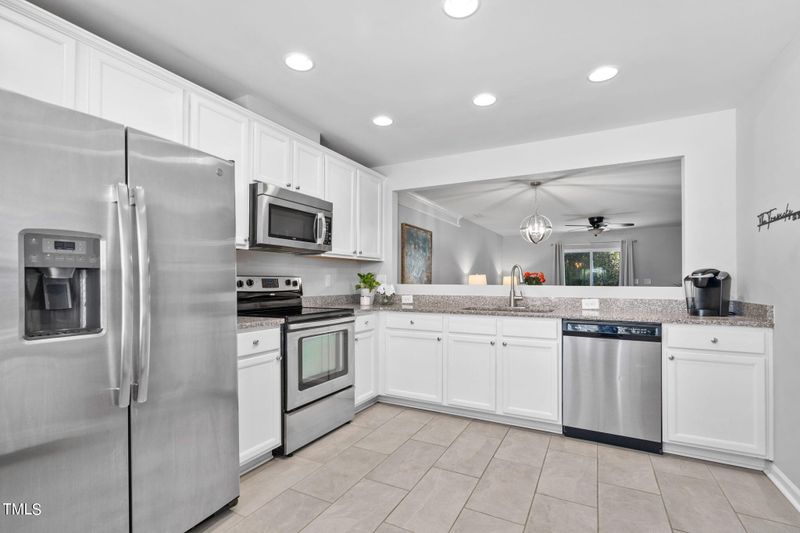 8552 Quarton Dr, Raleigh, NC 27616