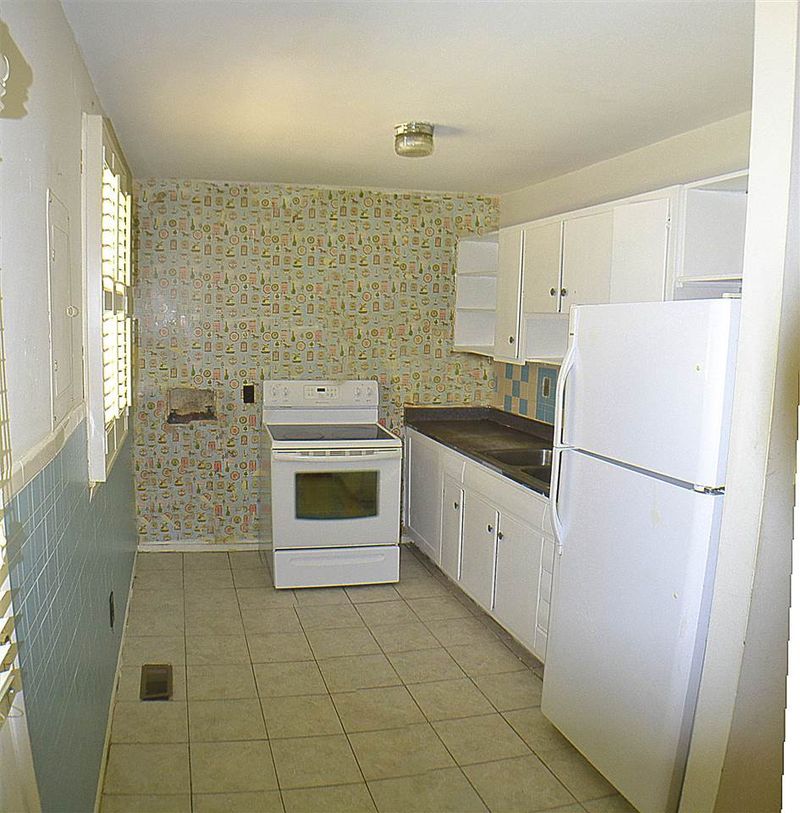 856 Hadley Rd, Raleigh, NC 27610