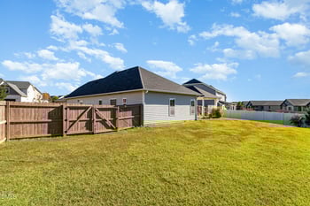 856 Ronald Reagan Dr, Fayetteville, NC 28311