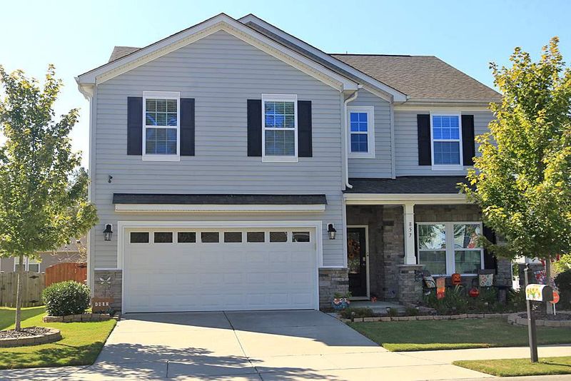 857 Ember Dr, Durham, NC 27703