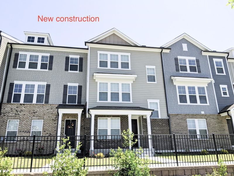 857 Patriot Summit Ln, Apex, NC 27523