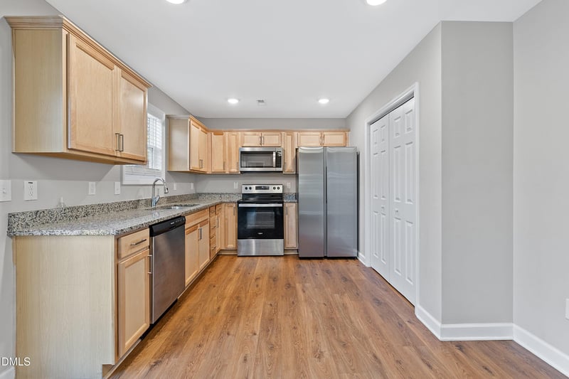 857 Running Cedar Trl, Sanford, NC 27332