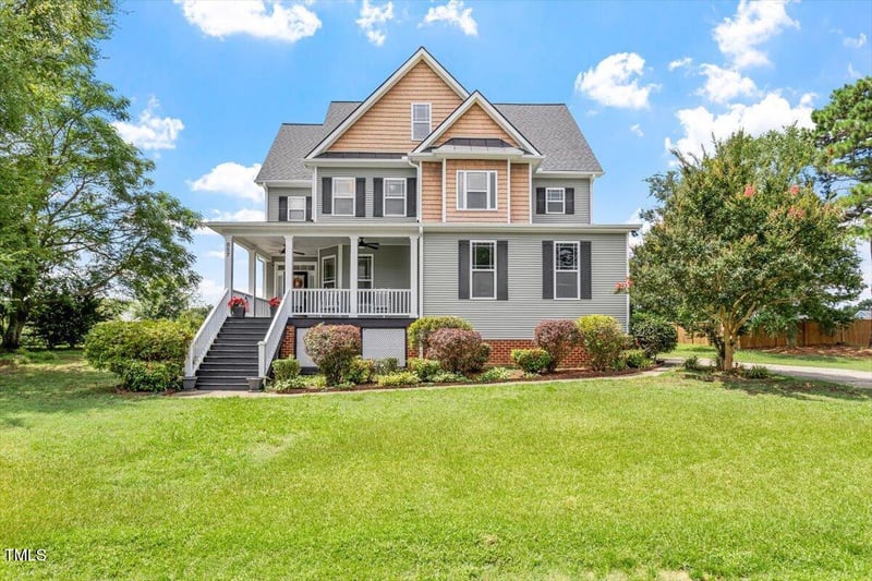 857 Ruth Cir, Fuquay Varina, NC 27526