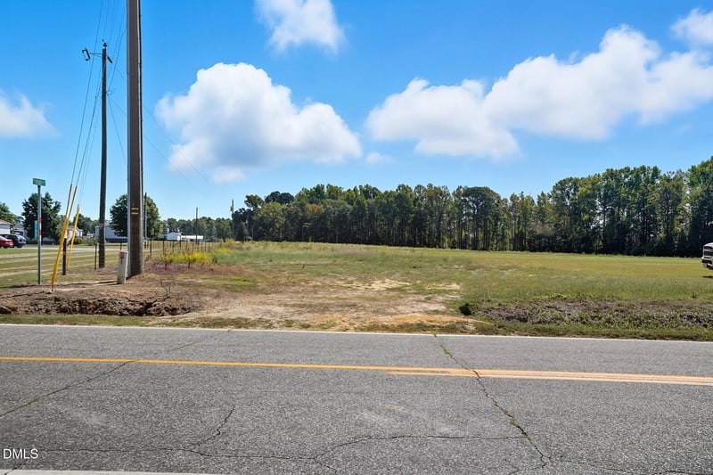 8576 Green Path Rd, Dunn, NC 28334