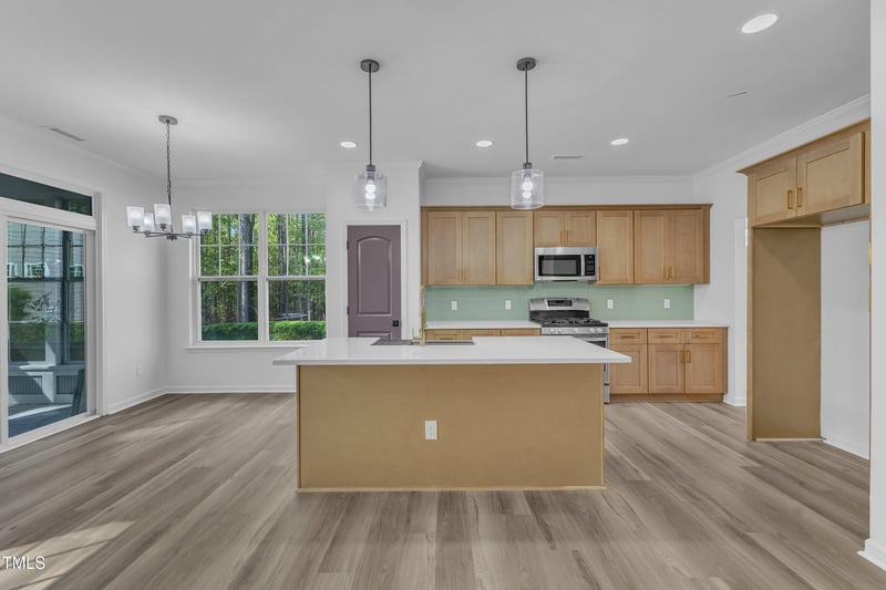 858 Lake Artesia Ln, Fuquay Varina, NC 27526