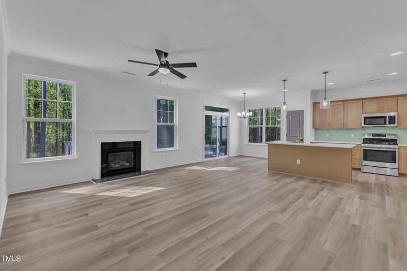 858 Lake Artesia Ln, Fuquay Varina, NC 27526