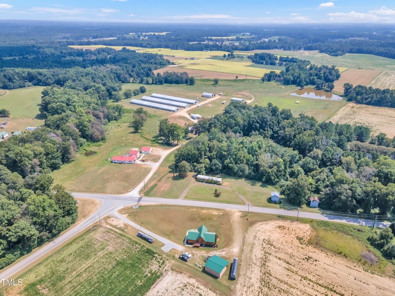 8585 Stricklands Crossroads Rd, Four Oaks, NC 27524